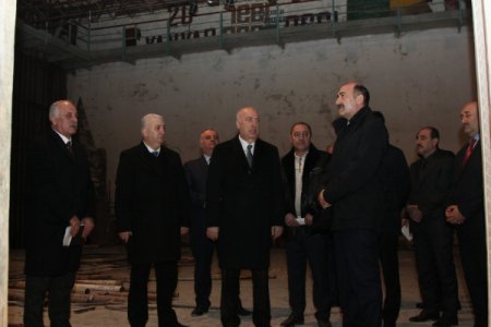 Mədəniyyət və turizm naziri Sumqayıt Dövlət Dram Teatrında aparılan təmir işləri ilə tanış olub