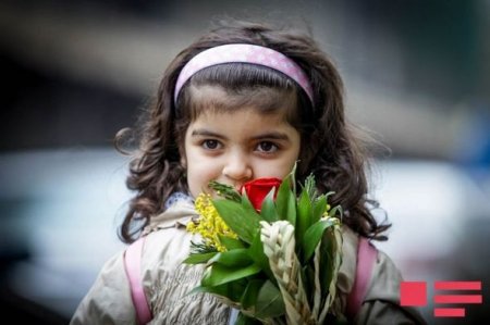 Azərbaycan xanımları 8 Mart bayramını qeyd edirlər