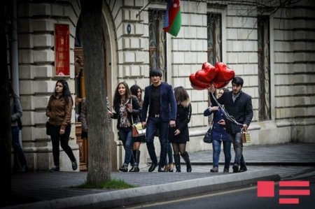 Azərbaycan xanımları 8 Mart bayramını qeyd edirlər