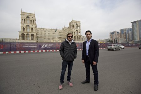 Fernando Alonso Bakı Şəhər Halqası ilə tanış olub