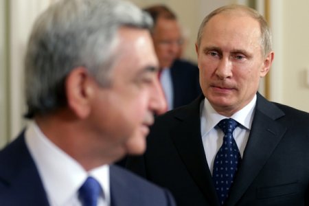 Moskvada Sarksiyan-Putin görüşü baş tutdu