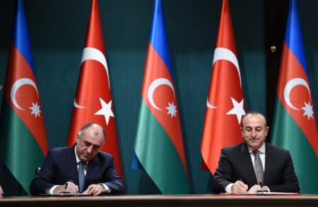 Azərbaycan və Türkiyə arasında 6 sənəd imzalandı