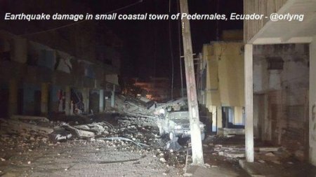 Ekvadorda 77 nəfər dəhşətli zəlzələnin qurbanı oldu