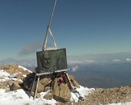 “Heydər zirvəsi”nə yürüş baş tutdu