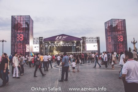 Enrike İqlesiasın Bakı konserti