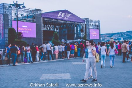 Enrike İqlesiasın Bakı konserti