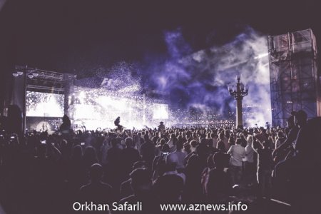 Enrike İqlesiasın Bakı konserti