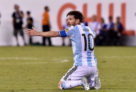 Messi penaltini vura bilmədi və Argentina yığması uduzdu