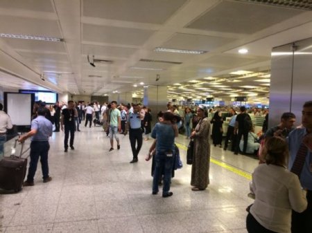 Atatürk hava limanında 3 partlayış: 28 ölü, 60 yaralı