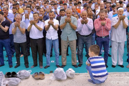 Bakıda bayram namazı