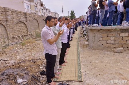 Bakıda bayram namazı