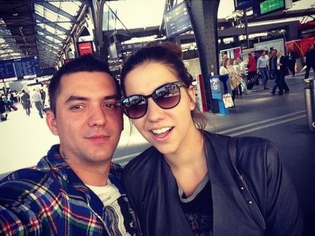 Azərbaycanlı neft maqnatının qızı mühafizəçi ilə evləndi