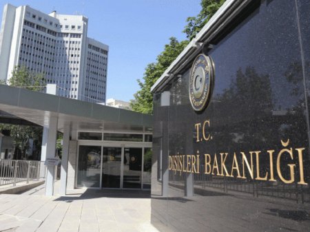 Türkiyə 300 diplomatını ölkəyə çağırıb