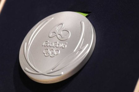 Azərbaycan medal sıralamasında 19 pillə irəlilədi