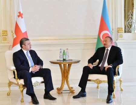 İlham Əliyev Gürcüstanın Baş nazirini qəbul edib
