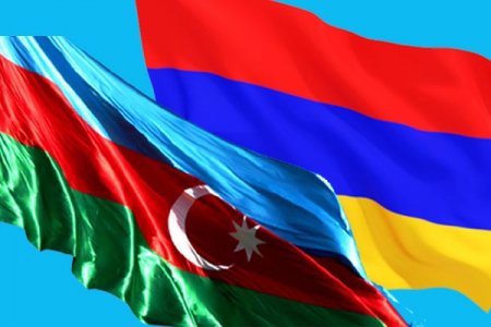 Ermənistanda dalğalanan yeganə Azərbaycan bayrağı