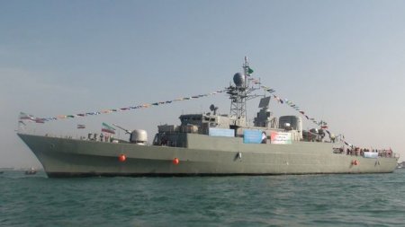 İranın hərbi gəmiləri Azərbaycana gəlib