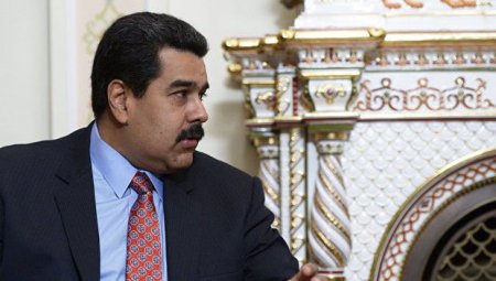 Maduro Bakıda neft qiymətlərinin sabitləşdirilməsi üçün yeni formul təklif edib
