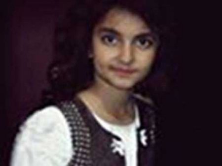 Türkiyədə 13 yaşlı qız bu sözləri yazıb intihar etdi