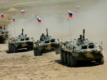 Atambayev: Rusiya hərbi bazası Qırğızıstandan çıxarılmalıdır