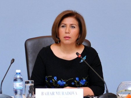 Deputat Bahar Muradova: “Yaşayışımızı büdcəyə uyğun qurmalıyıq”
