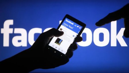 “Facebook”dan yalan məlumat yayanlara qarşı