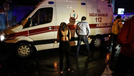 İstanbuldakı gecə klubuna hücum anı