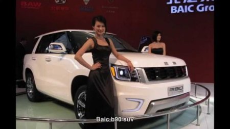Çin “Mercedes”in oxşarını buraxdı