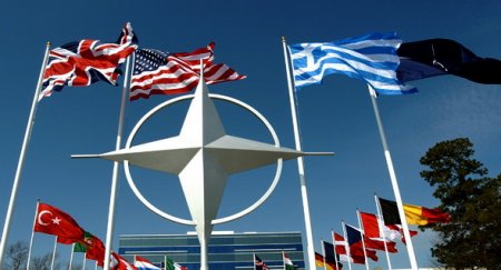NATO Polşaya əlavə 1300 əsgər və 286 hərbi texnika atdı