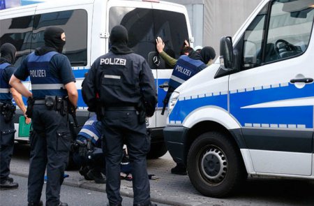 Almaniyada terror aktı planlaşdıran miqrant saxlanılib