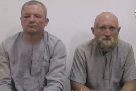 İŞİD iki rusiyalı hərbçini əsir götürdü