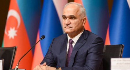 Şahin Mustafayev Putinin ətrafına cavab verdi