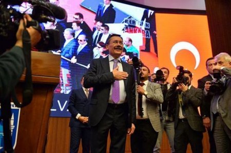 Ankaranın meri istefa verib