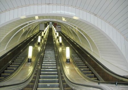 “Həzi Aslanov” metrostansiyasında eskalator əsaslı təmirə dayandırılır