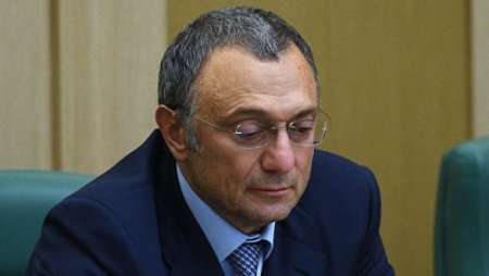 Senator Süleyman Kərimov Fransada saxlanıldı