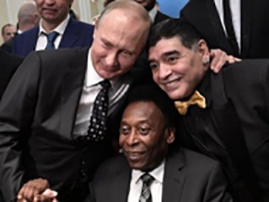 Pele, Maradona və digər əfsanəvi futbolçular Putinlə görüşdə