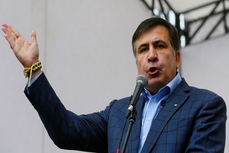Saakaşvili: Poroşenko ilə yalnız onun istefası barədə danışmağa hazıram