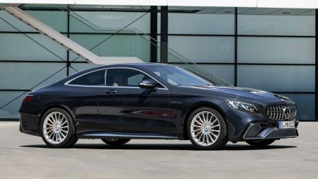 "Mercedes"-in yeni "Coupe S Class" modeli 