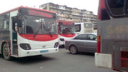 Bakıda marşrut avtobusu ağır qəza törətdi
