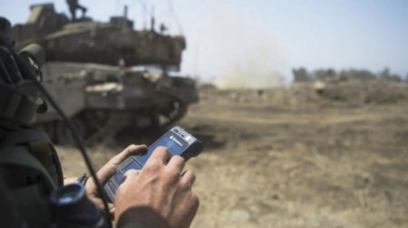 İsraildə hərbçilər üçün döyüş smartfonları hazırlanıb