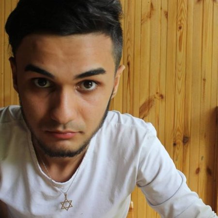 Bakı metrosunda intihar edən gəncin görüntüləri yayıldı
