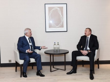 Azərbaycan Prezidenti Davosda “LUKOİL” şirkətinin prezidenti ilə də görüşdü