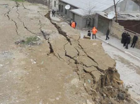 Hakimiyyət Bayılı xilas etmək üçün yaponları dəvət etdi