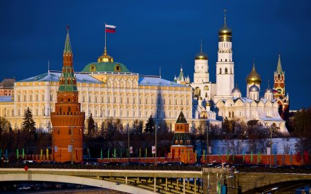 Rusiyada vətəndaşların 38,6 mlrd dollarlıq kredit borcları silinib