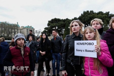 Bakı Bulvarında Kemerovodakı faciə ilə əlaqədar aksiya keçirilib