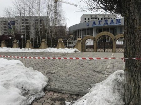 “Ağdam” restoranının qarşısında “Kalaşnikov” işə düşdü, ölən və yaralanan var