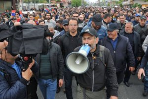 Nikol Paşinyan Ermənistanın hakim partiyasına yeni ultimatum verdi