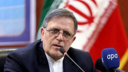 İran xarici ticarətdə dollardan imtina edir