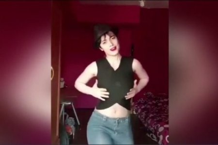 İranlı qızı “Instagram”dakı paylaşımına görə həbs etdilər