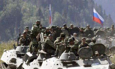 Minlərlə rus əsgəri və yüzlərlə hərbi texnika Gürcüstanda NATO qoşunlarına qarşı